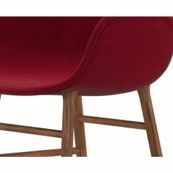 Normann Copenhagen Normann Form Walnut Lehnstuhl Textil-gepolstert Fame - H 80 X B 56 X T 52 Cm - Red 64089 -qeeboo shop unnamed file 1088