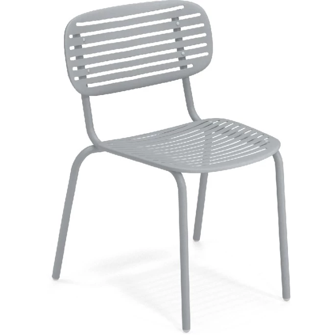 emu MOM Stuhl 4er Set - 4 Stühle à 76 x 53 x 56 cm - wolkengrau Emu MOM Stuhl 4er Set - 4 Stühle à 76 X 53 X 56 Cm - Wolkengrau -qeeboo shop unnamed file 3103