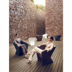 Vondom FAZ Stuhl Mit Armlehnen - 72x65x76 Cm - Kaki 3 Vondom FAZ Stuhl Mit Armlehnen - 72x65x76 Cm - Kaki -qeeboo shop unnamed file 3438