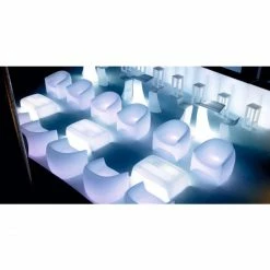 Vondom BLOW Lounge Sessel - 79x90x76 Cm - Eis + Weißem LED 4 Vondom BLOW Lounge Sessel - 79x90x76 Cm - Eis + Weißem LED -qeeboo shop unnamed file 4563