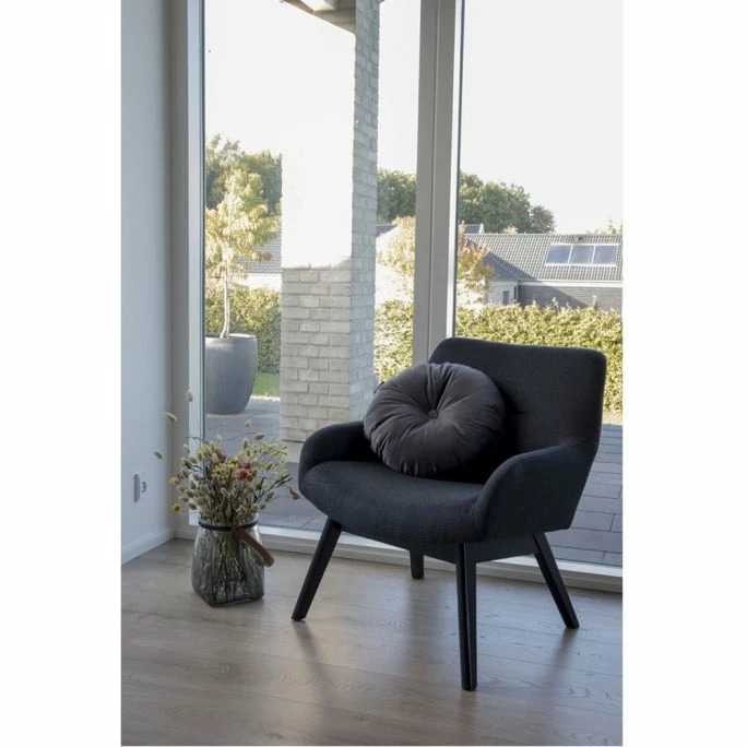 House Nordic London Lounge Sessel - 65x63x73 cm - grau - mit schwarzen Stuhlbeinen House Nordic London Lounge Sessel - 65x63x73 Cm - Grau - Mit Schwarzen Stuhlbeinen -qeeboo shop unnamed file 4681