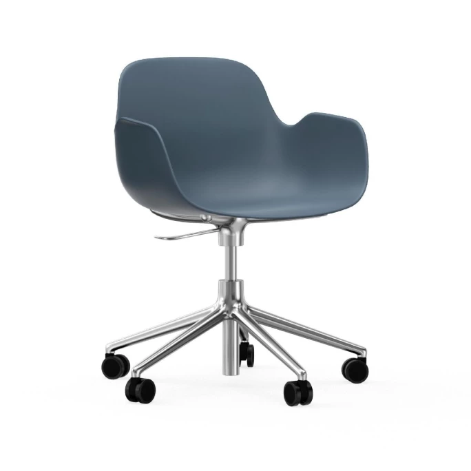 Normann Copenhagen Form Armchair Swivel Bürostuhl mit Rollen - Höhe 86 cm x Ø 72,5 cm - Sitzhöhe 37-50 cm - Blue Normann Copenhagen Form Armchair Swivel Bürostuhl Mit Rollen - Höhe 86 Cm X Ø 72,5 Cm - Sitzhöhe 37-50 Cm - Blue -qeeboo shop unnamed file 4737